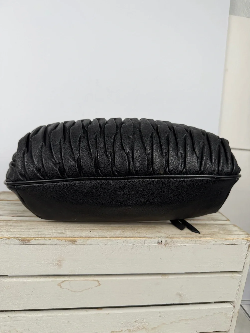 Jessica Simpson hobo-style bag pleated matelasse synthetic exterior chain linc